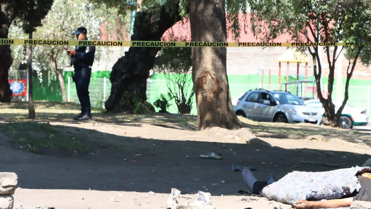 muerto bajo puente LUIS BARRERA